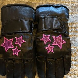 3M Thinsulate Black Mittens with Pink Stars